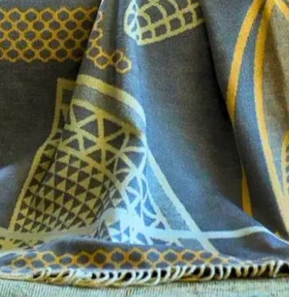 African Throws & Cushion Covers